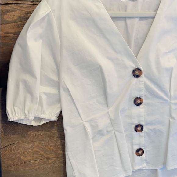 White work top - Picture 3 of 6